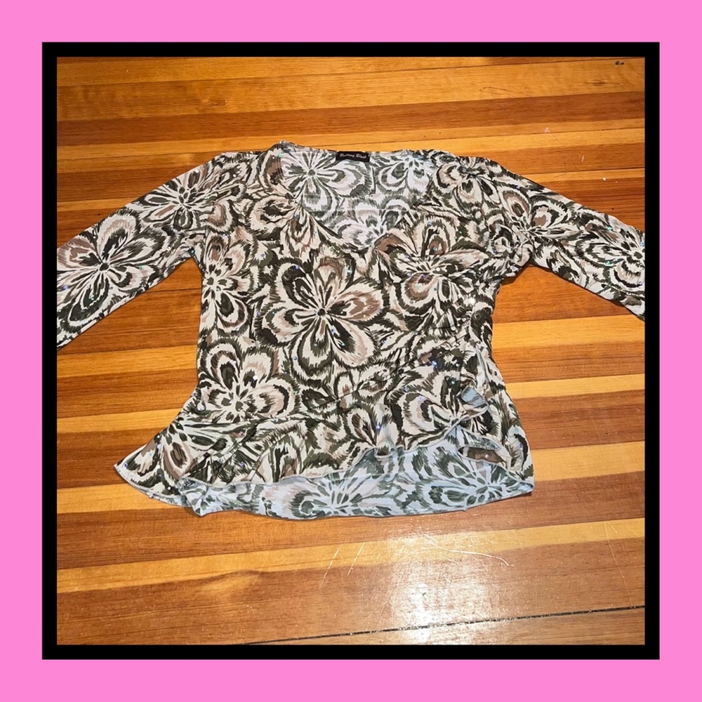 Green And Brown Y2K Floral Patterned Sequin Crossover Top (2 FOR $10🍁)